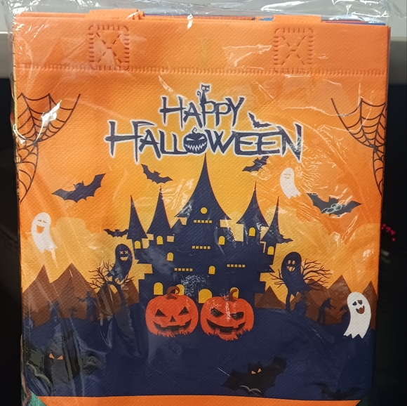 Halloween bundle invites and bags - Picture 8 of 8